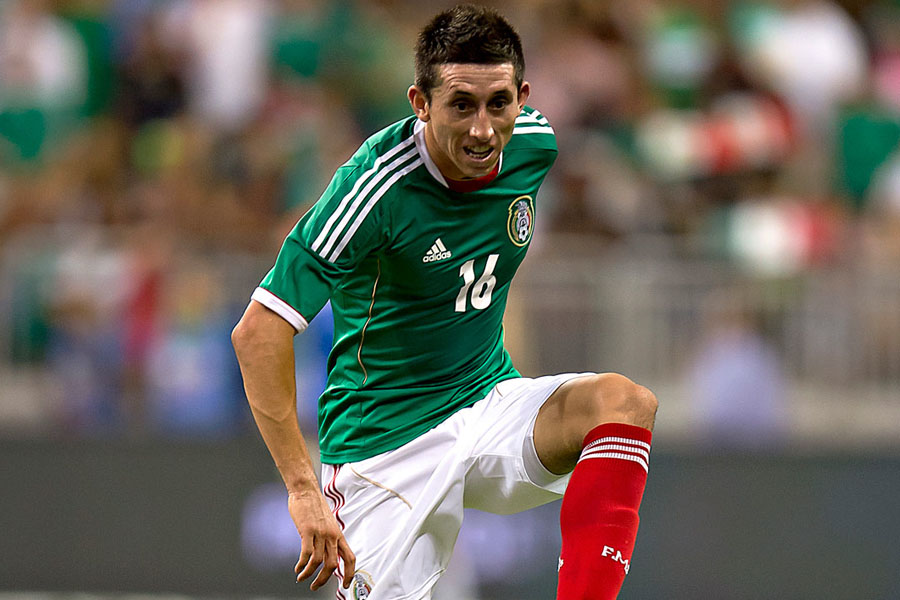 Hector Herrera y su posicion de mediocentro con Osorio